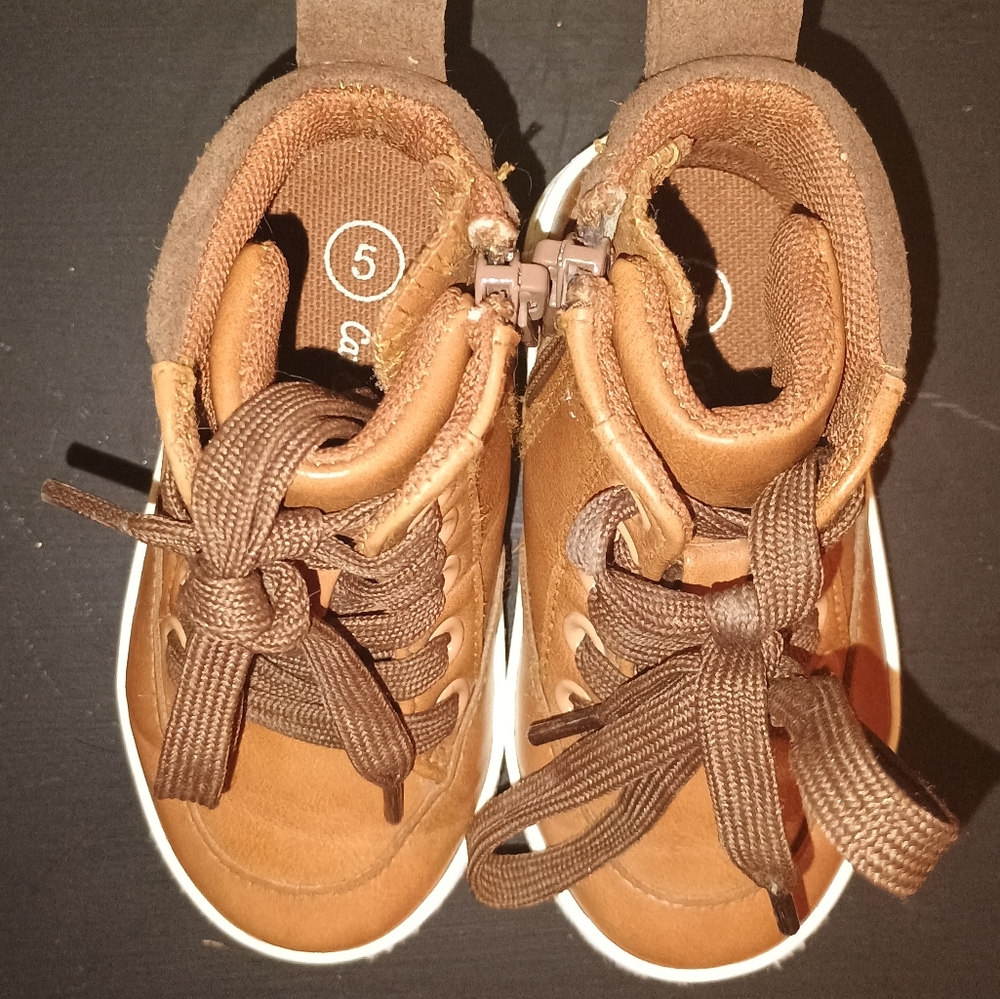 Hightop Leather Sneaker Boot - Picture 3 of 7